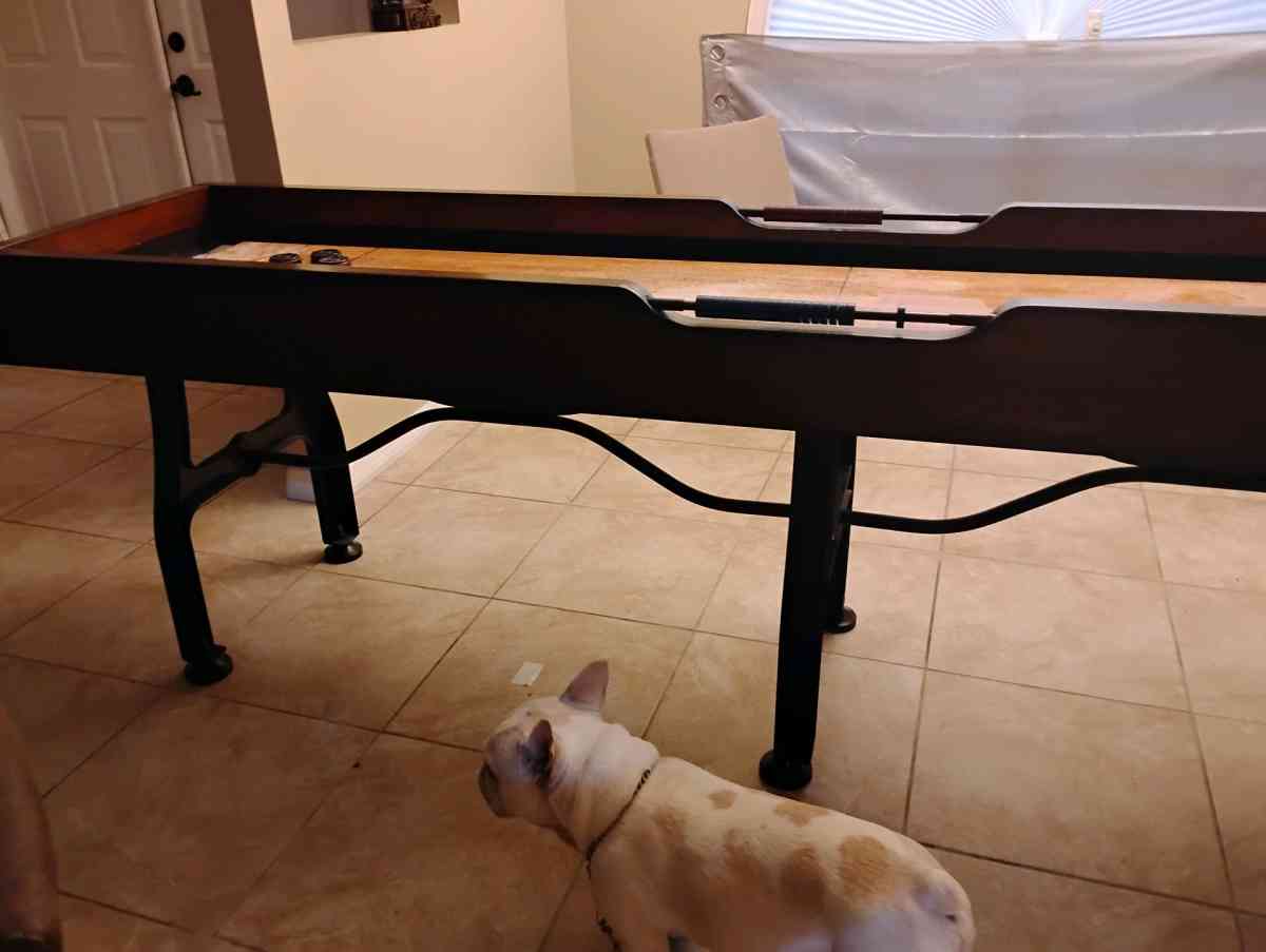 vintage shuffleboard table - Cape Coral, Florida - FleaMarketBay