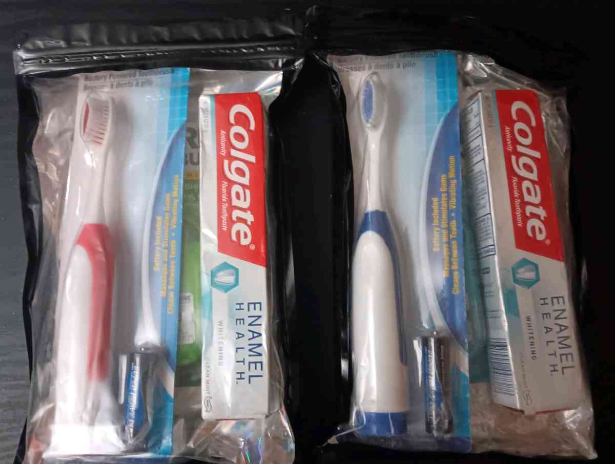 ELECTRIC TOOTHBRUSH KIT - Bronx, New York