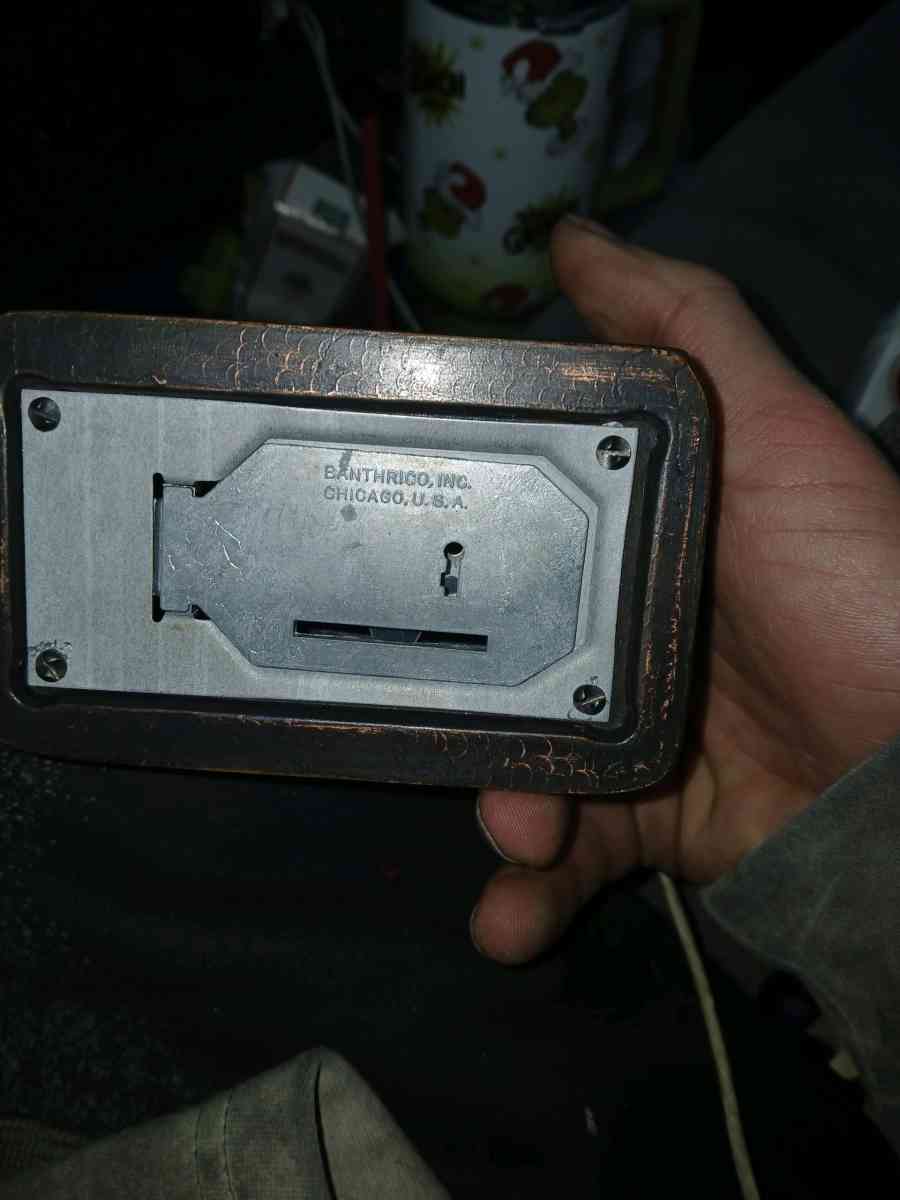 Vintage Banthrico Stagecoach Bank  First Federal Savings  Lo - Missoula, Montana - FleaMarketBay