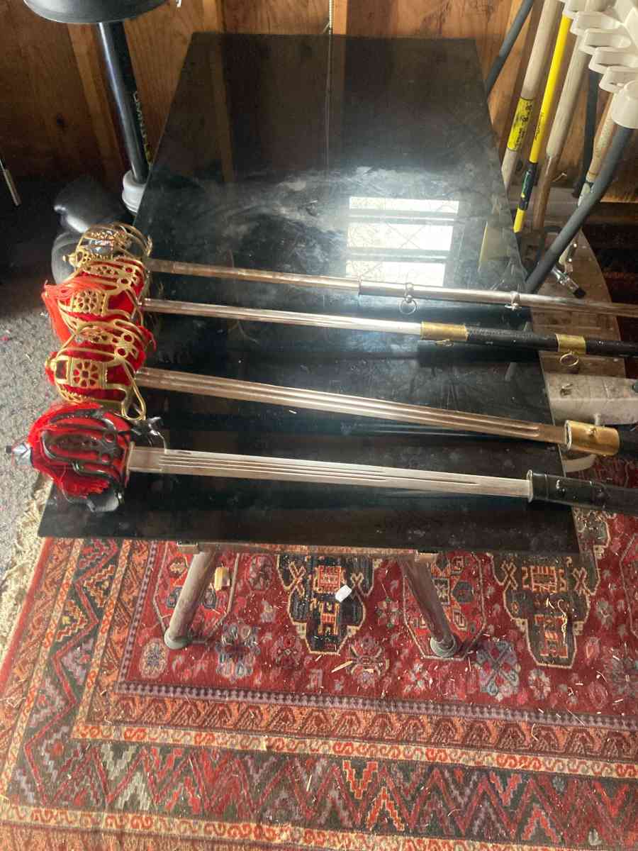 Cutlass Swords - Essington, Pennsylvania - FleaMarketBay