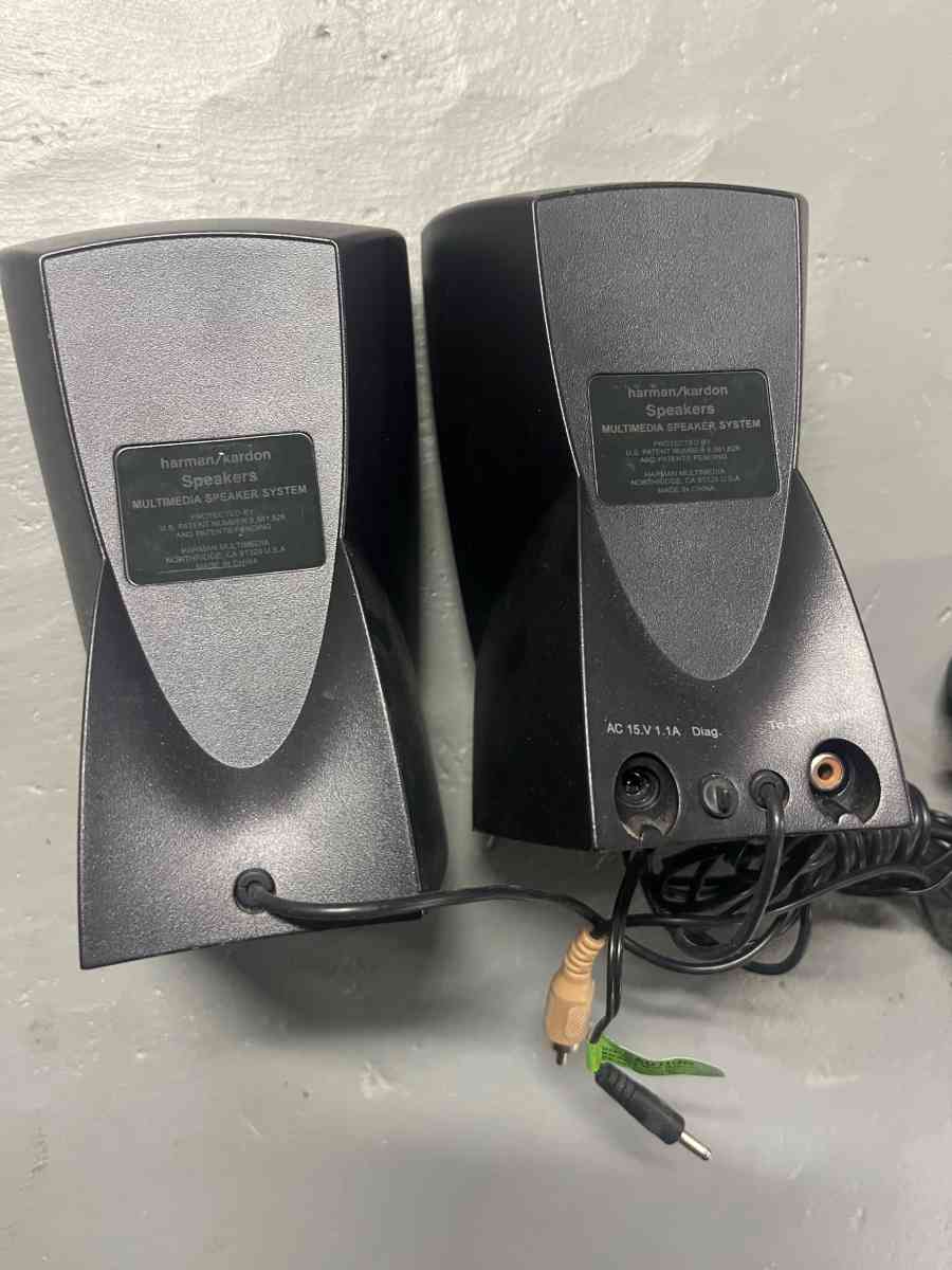 Used Harman Kardon Speakers with Power Supply - Piscataway, New Jersey - FleaMarketBay