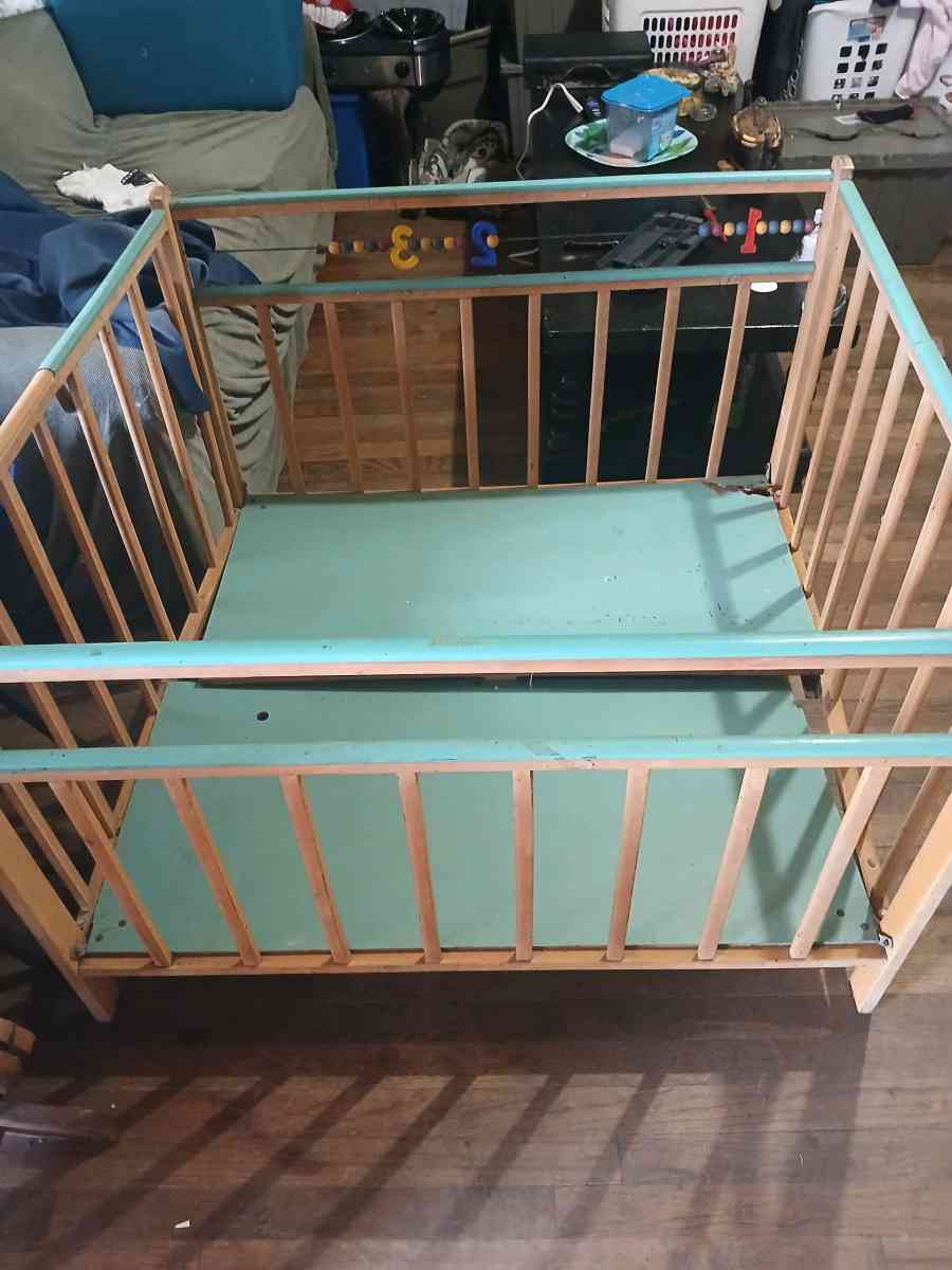 antique baby play pin - Fulton, Alabama - FleaMarketBay