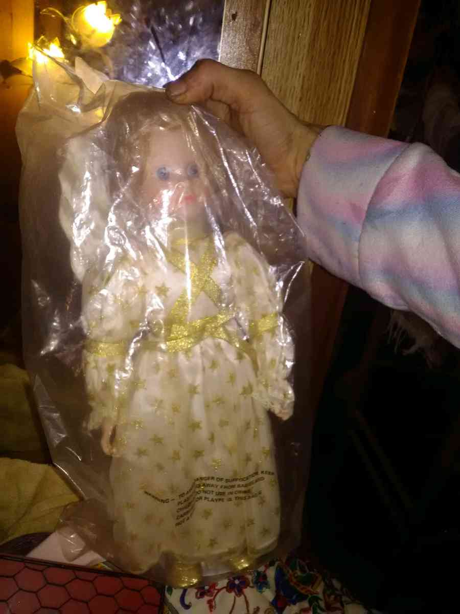 ceramic glass doll collectible - Beaverton, Michigan