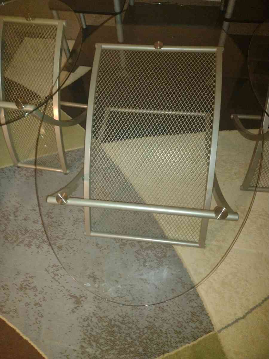 Glass living room set TV stand included - Richton Park, Illinois - FleaMarketBay