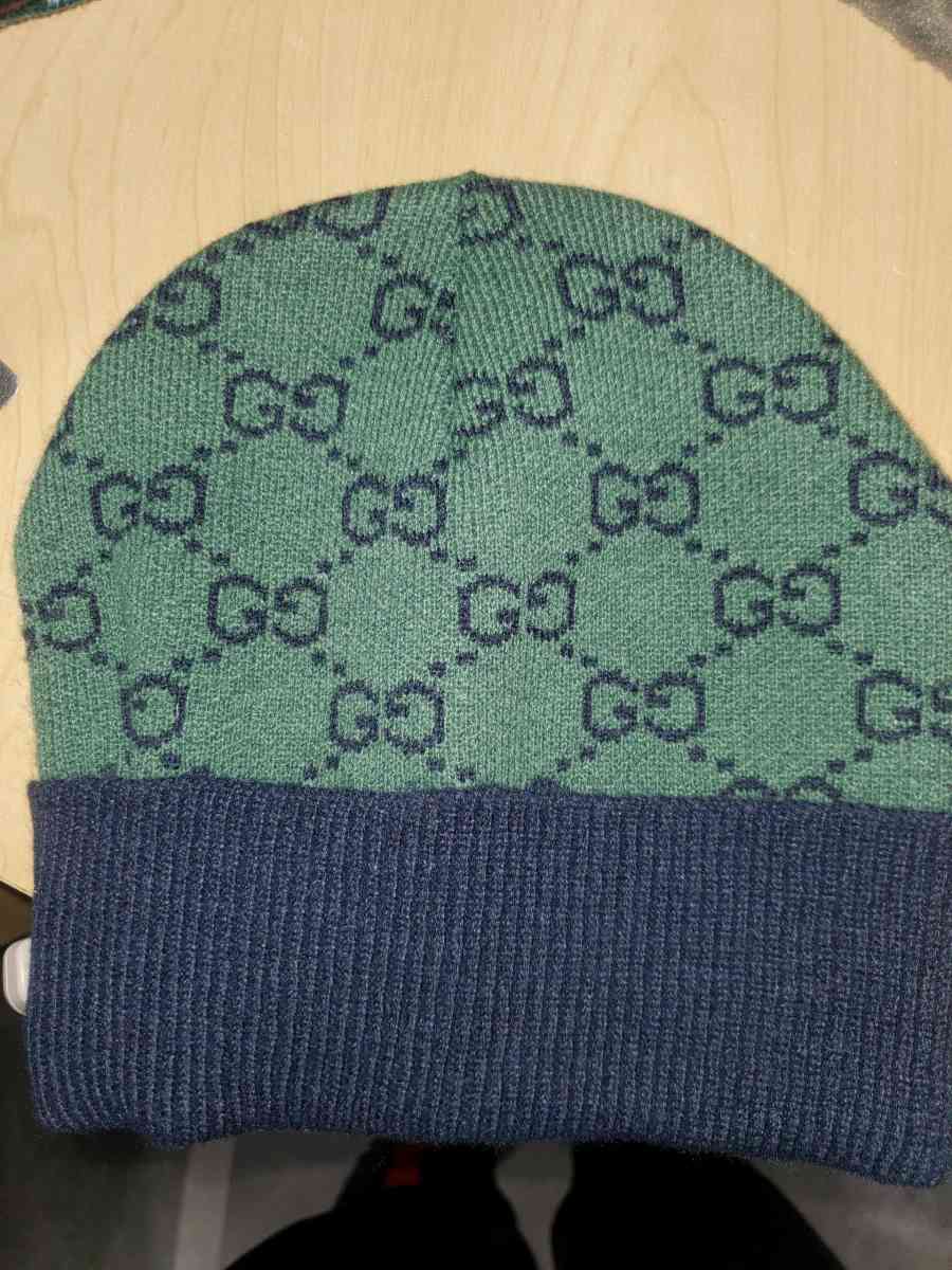 Gucci Navy and Forest Green Knit Hat - Chester Gap, Virginia