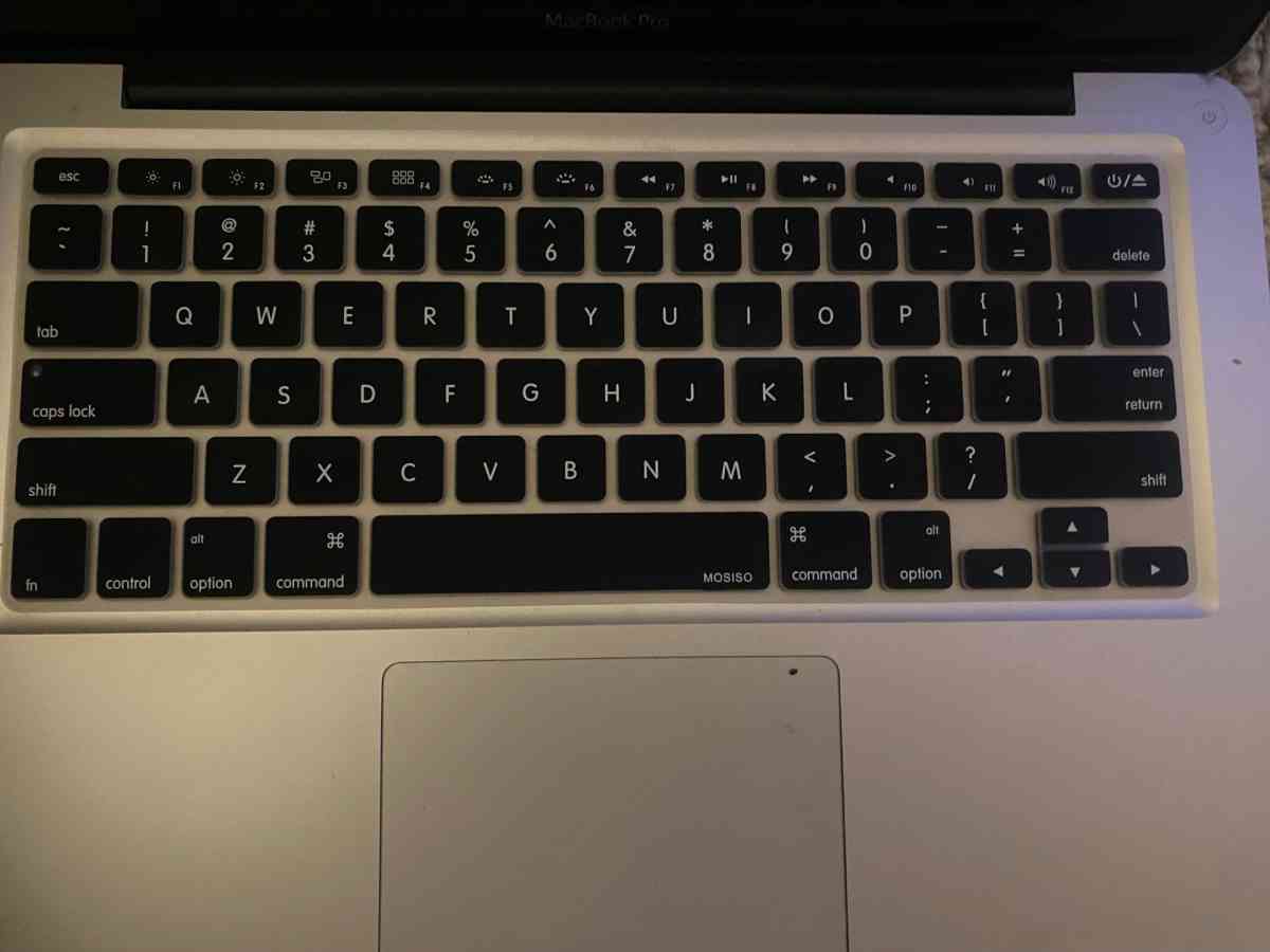 MacBook Pro 2009 16GB Ram - Bethel Park, Pennsylvania - FleaMarketBay