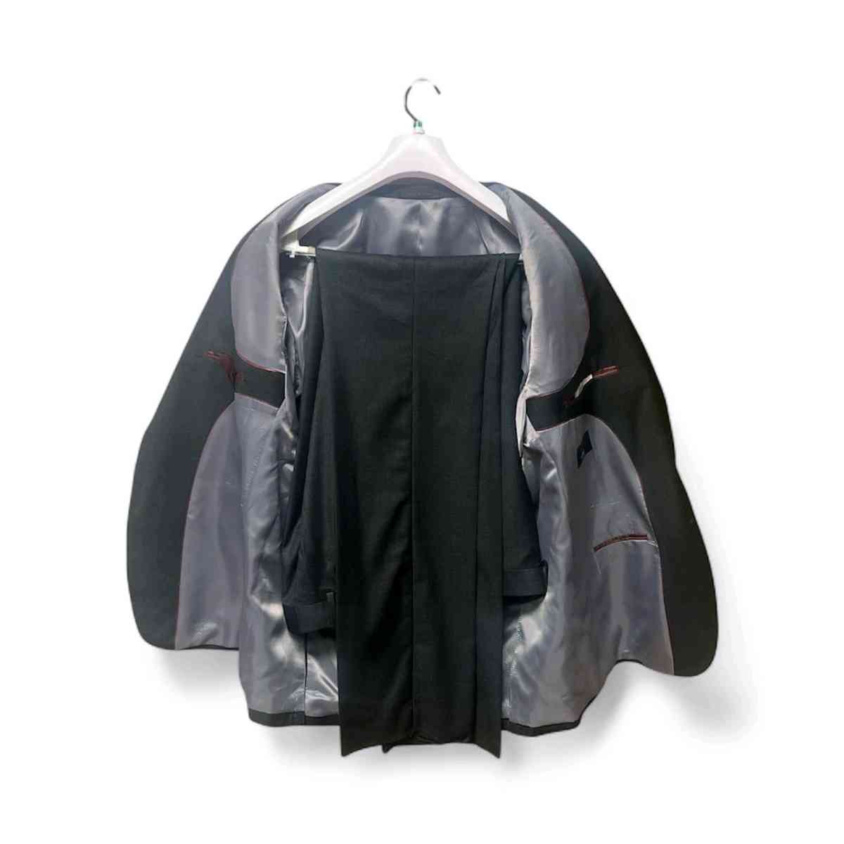 Mans suits - Fayetteville, Georgia - FleaMarketBay