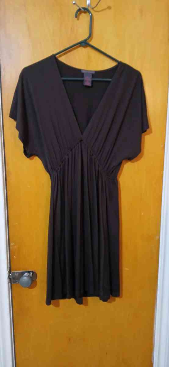 Dresses - Bennettsville, South Carolina - FleaMarketBay