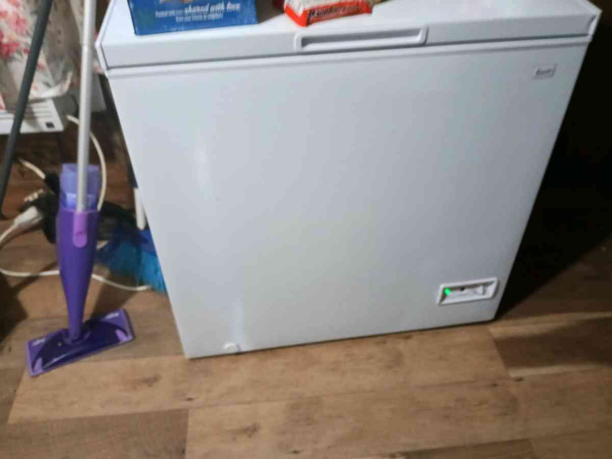 a deep freeze - Afton, Tennessee