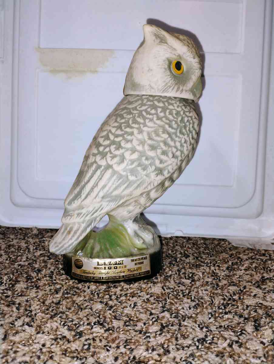 1979  collectible Jim Beam owl decanter empty  flawless - Omaha, Nebraska - FleaMarketBay