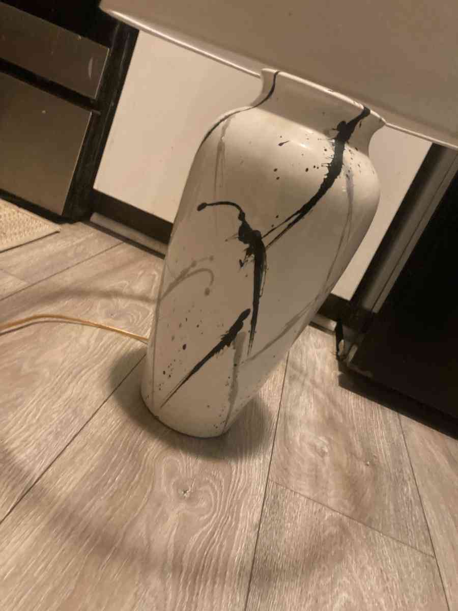 Abstract Design Table Lamp