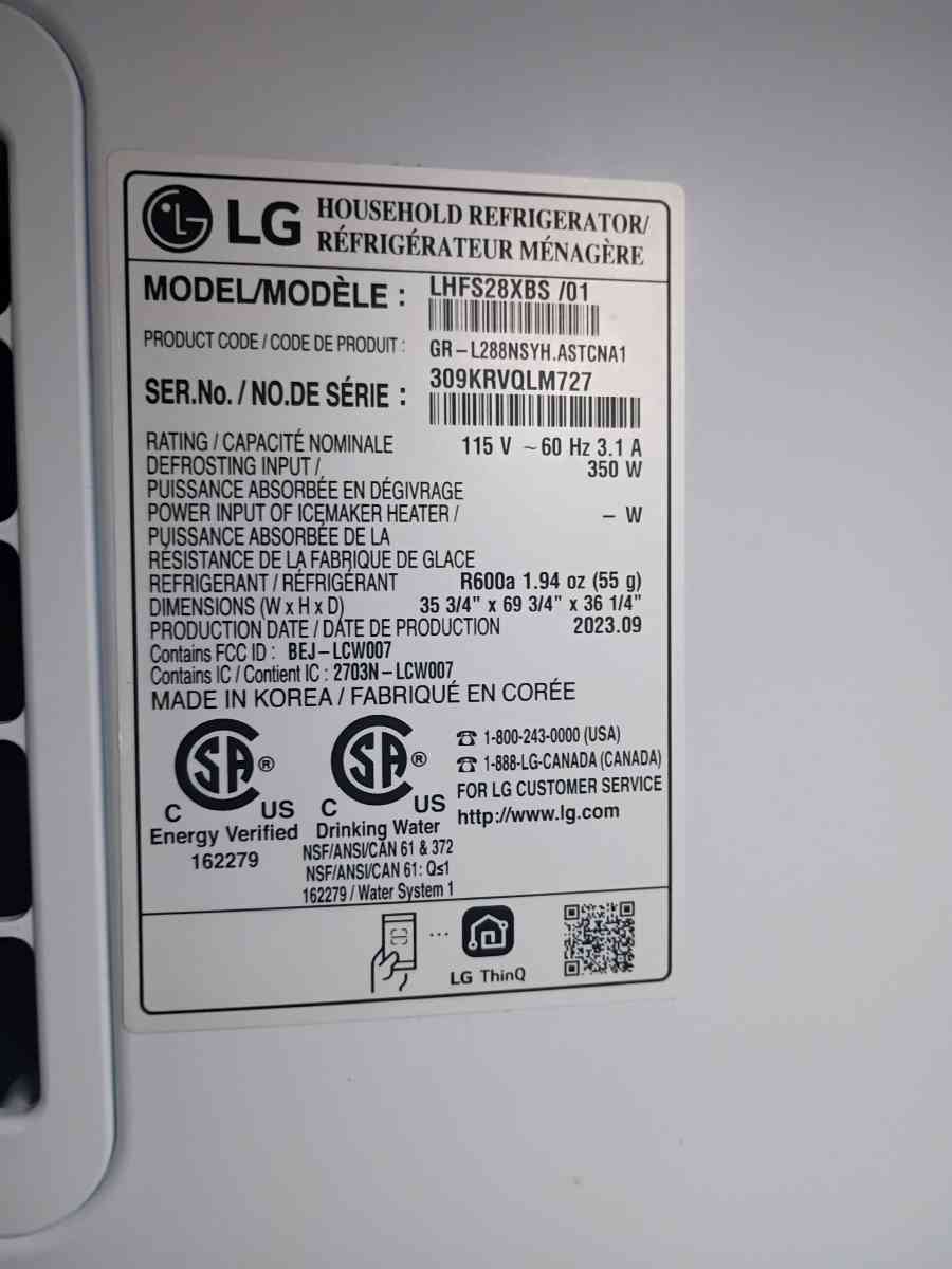 Stainless steel LG WiFi Smart Refrigerator - Greenville, South Carolina - FleaMarketBay
