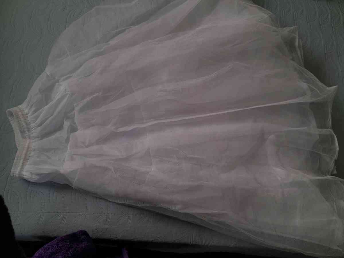 Bundle Prom formal prom dress shoes and accessories - Los Angeles, California - FleaMarketBay