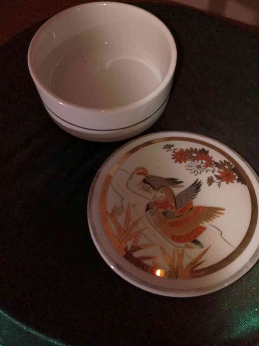 vintage Japanese trinket box - Indianapolis, Indiana - FleaMarketBay