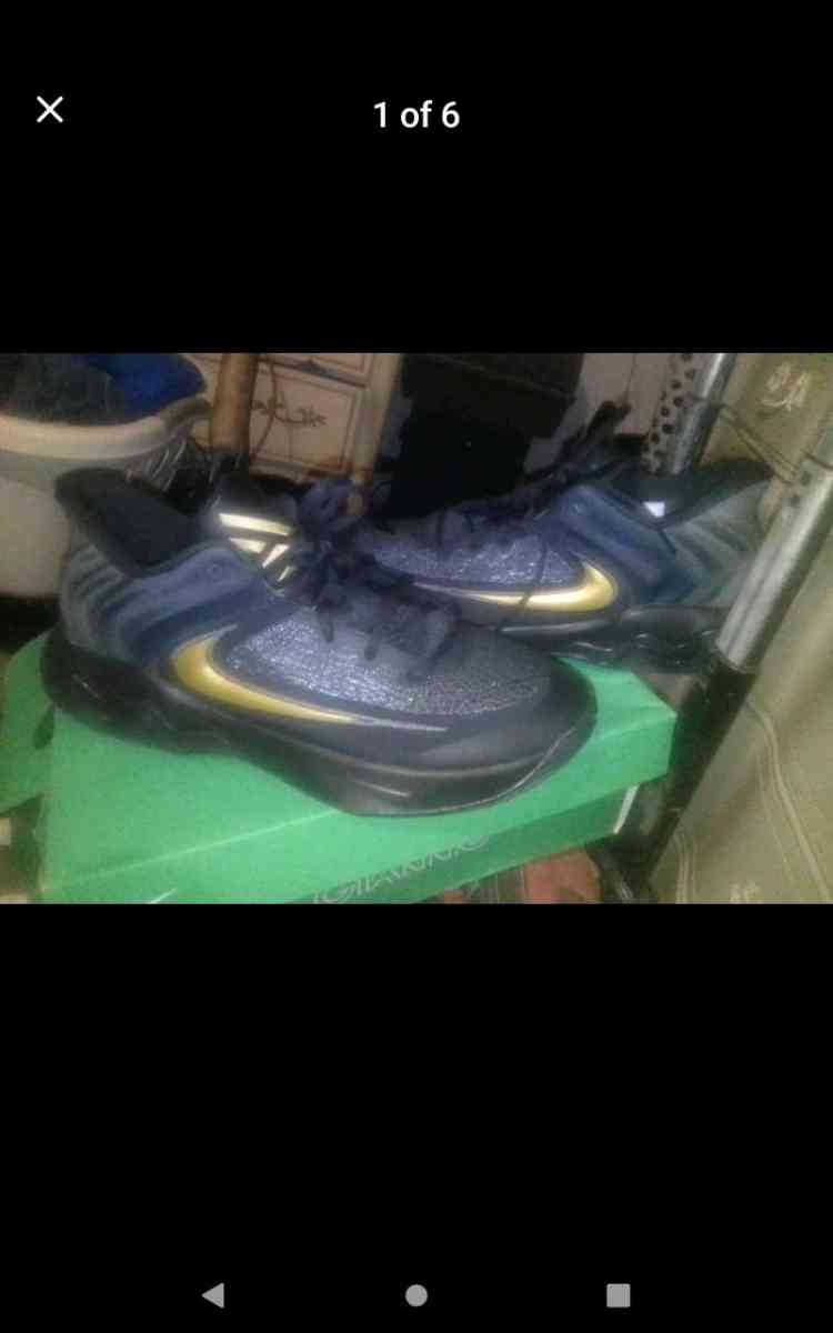 Nike Giannis Immortality 4 Size 10 Men - Weatherford, Texas - FleaMarketBay