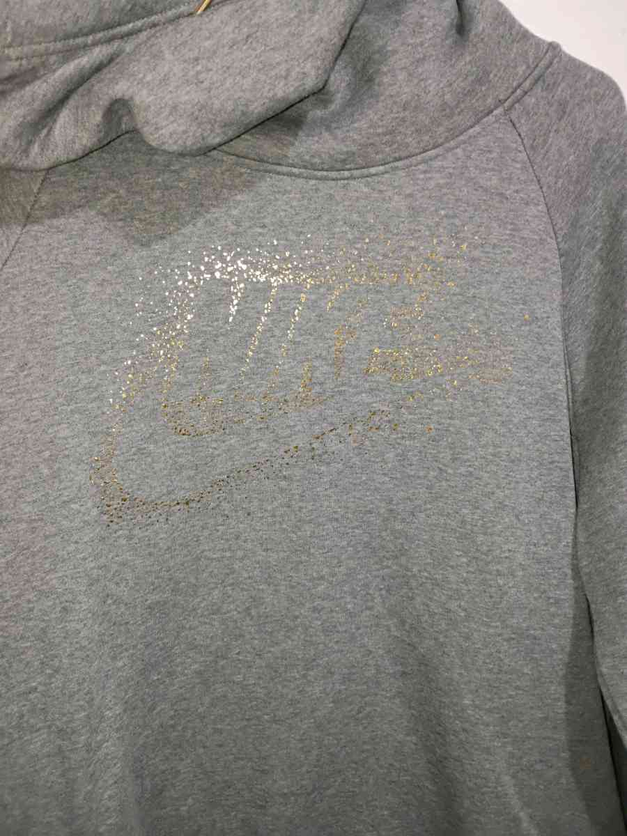 Sudadera con capucha Nike W NSW RALLY HOODIE METALIC - Agency, Missouri - FleaMarketBay