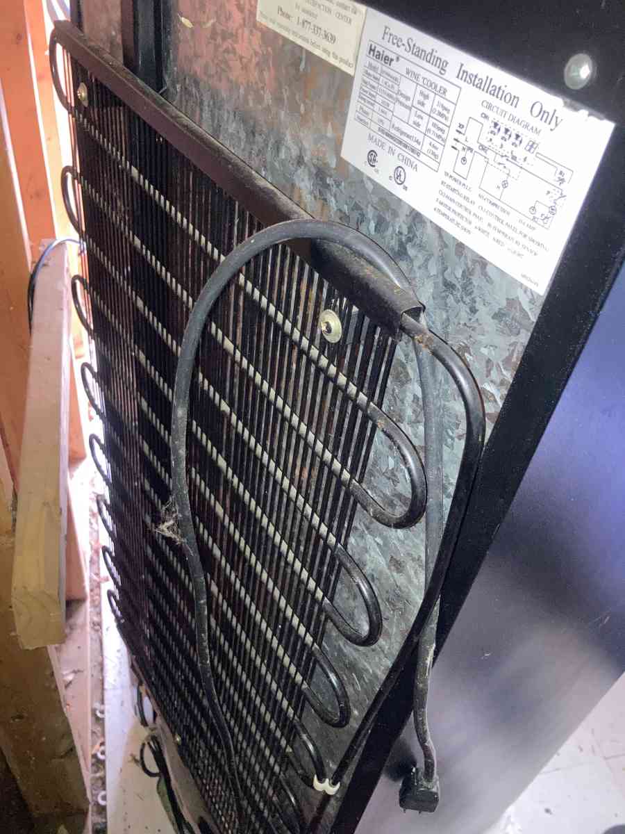 Haier Wine Cooler - Essington, Pennsylvania - FleaMarketBay