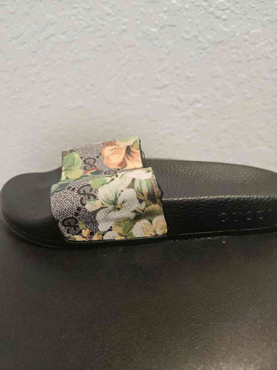 Amputee Super Rare Gucci Slide - Tulsa, Oklahoma