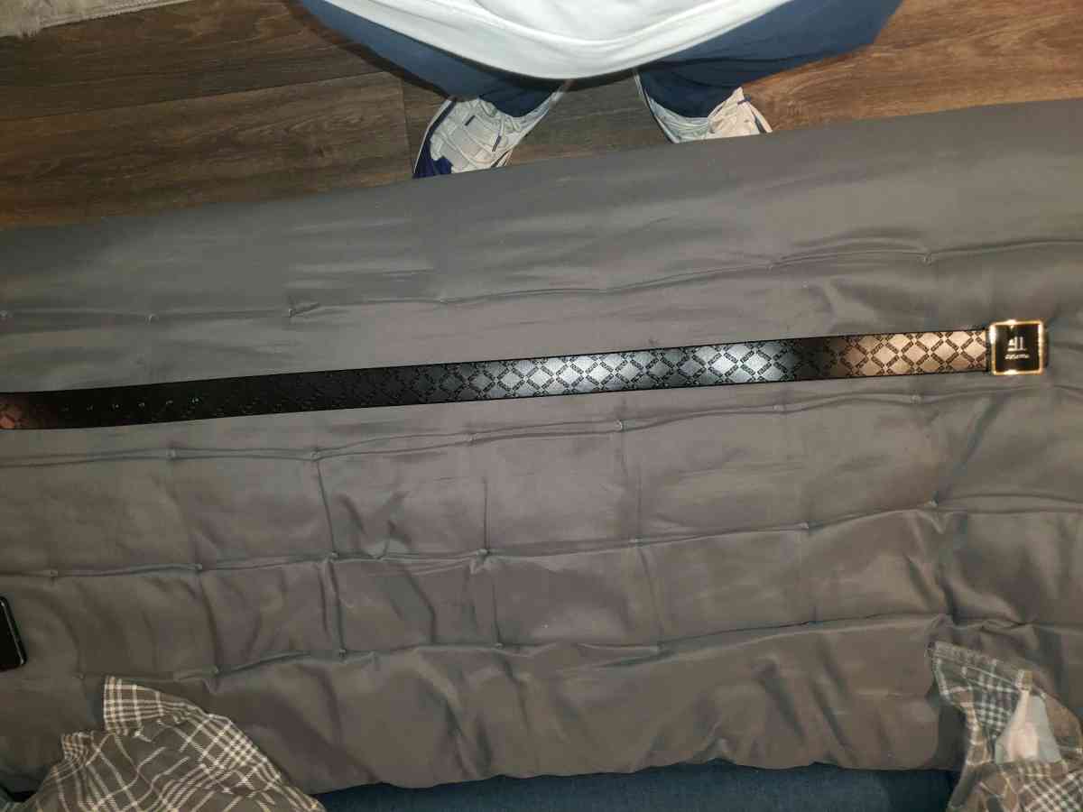 Tom Ford Black and Gold Belt - Chester Gap, Virginia - FleaMarketBay