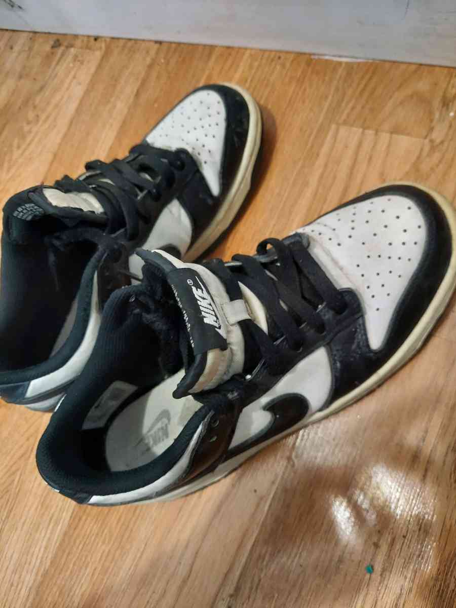 size 7 Nike pandas dunk - Brooklyn, New York