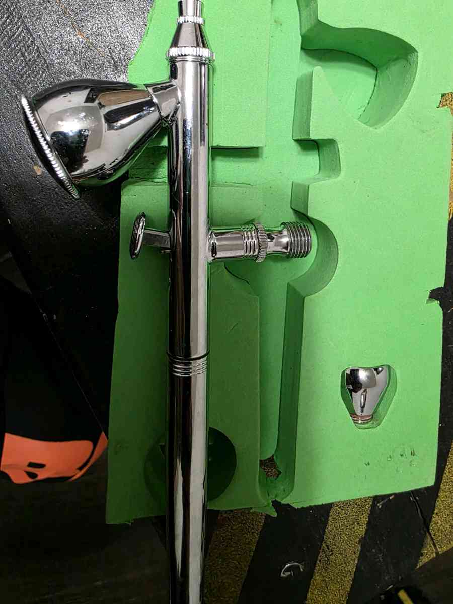 Air Brush neo for iwata cn - Bernalillo, New Mexico - FleaMarketBay