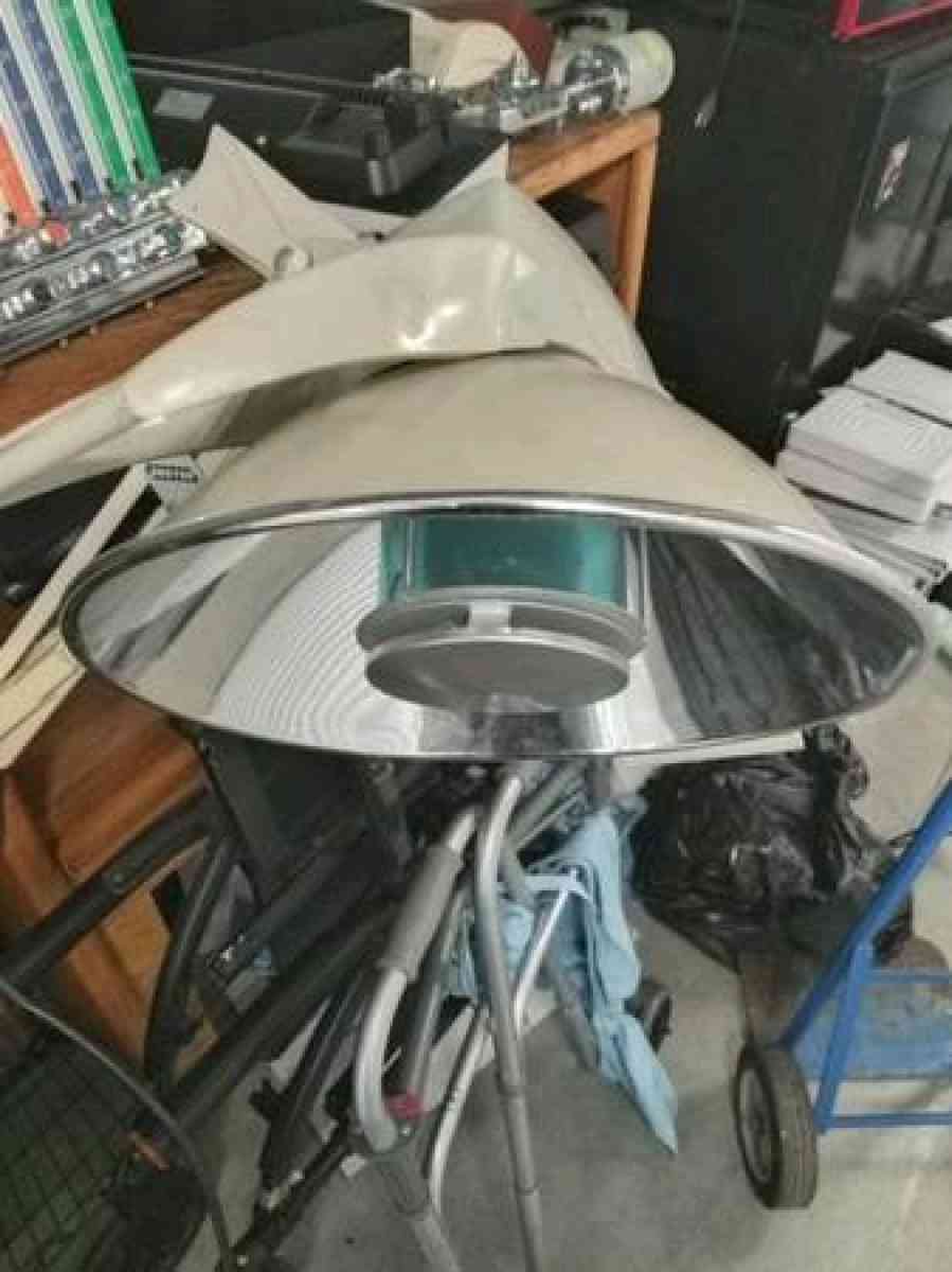 Vintage Working Burton Surgical Exam Light - El Cajon, California - FleaMarketBay