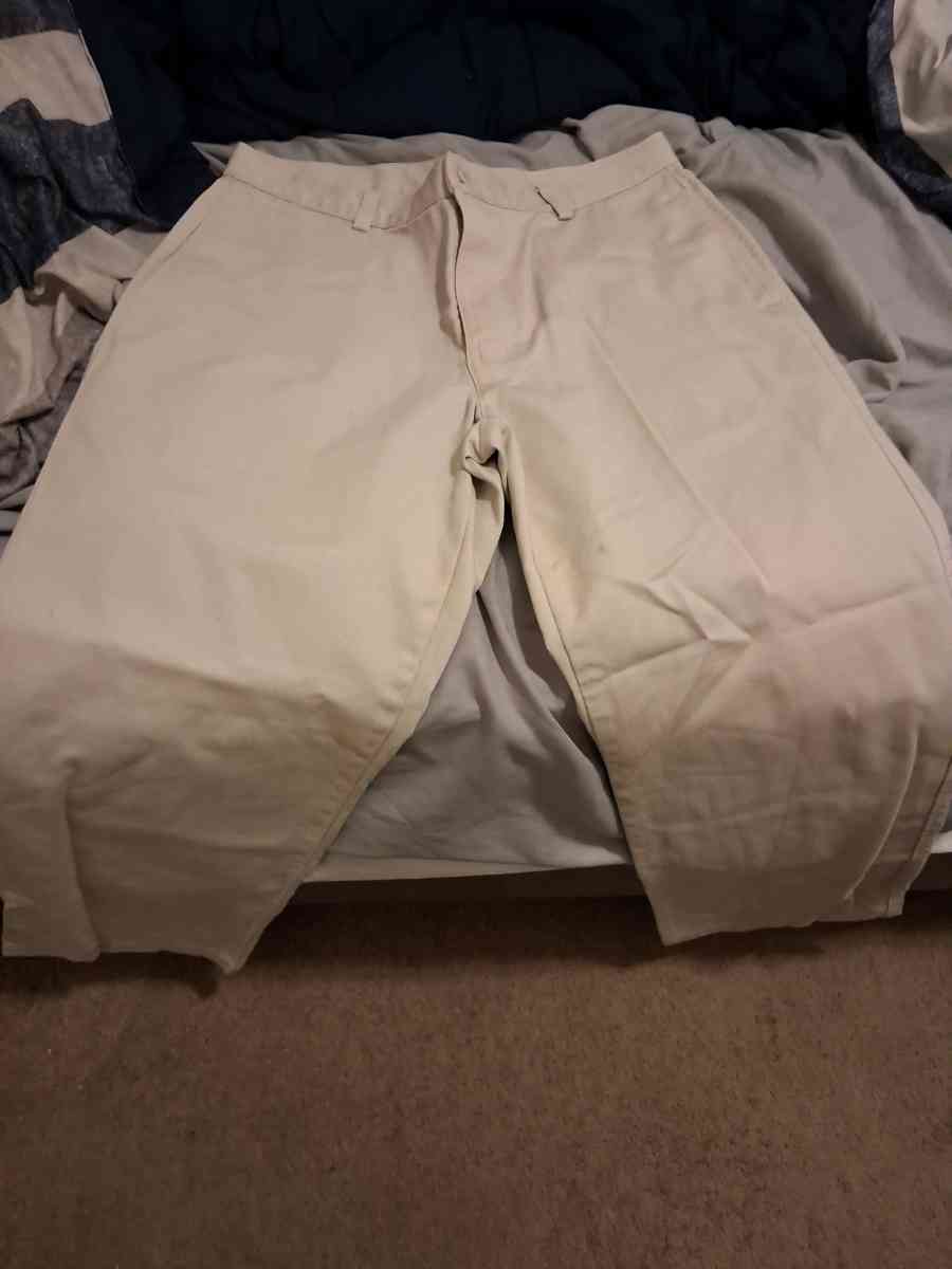 mens pants - Taunton, Massachusetts