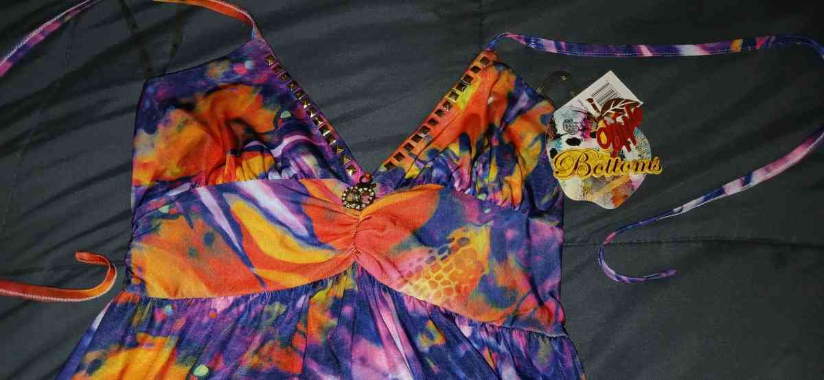 Apple Bottoms Dress - Bennettsville, South Carolina - FleaMarketBay