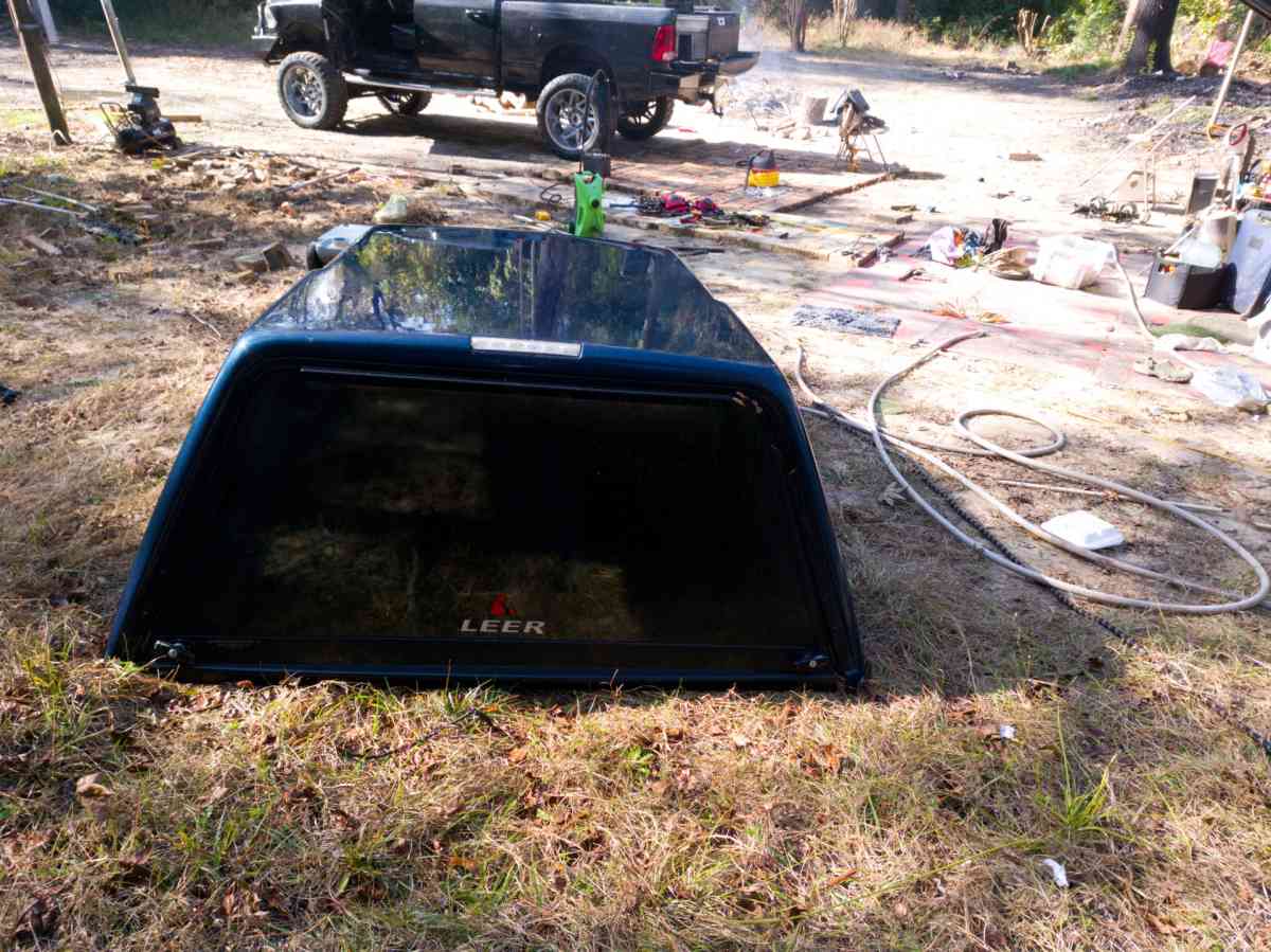 Fiberglass Truck bed cap Camper Shell - New Caney, Texas - FleaMarketBay