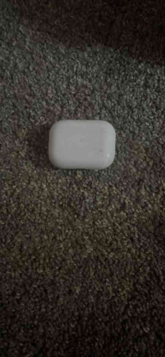airpods - Milwaukee, Wisconsin