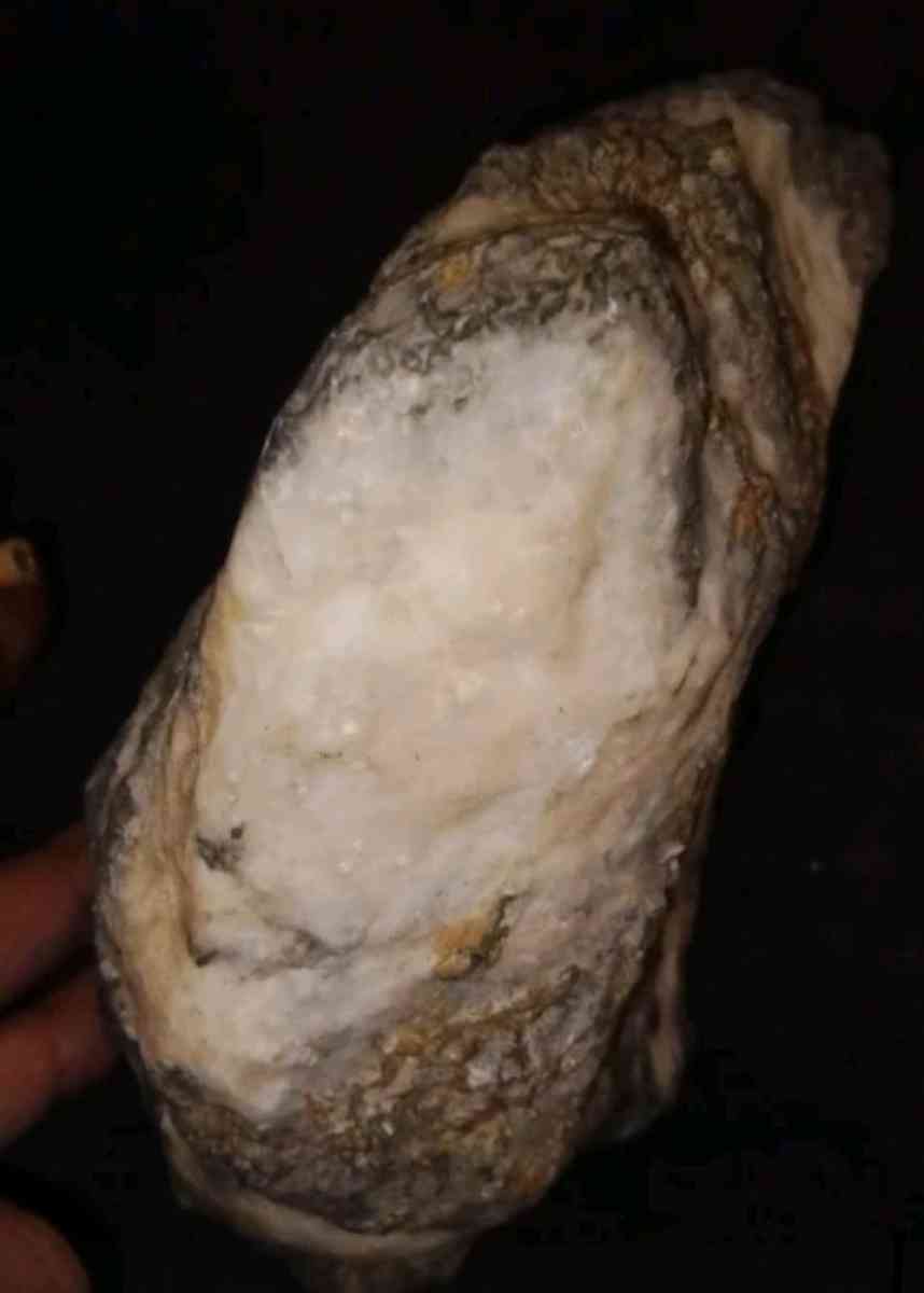 crystal stone - Brooklyn, New York - FleaMarketBay