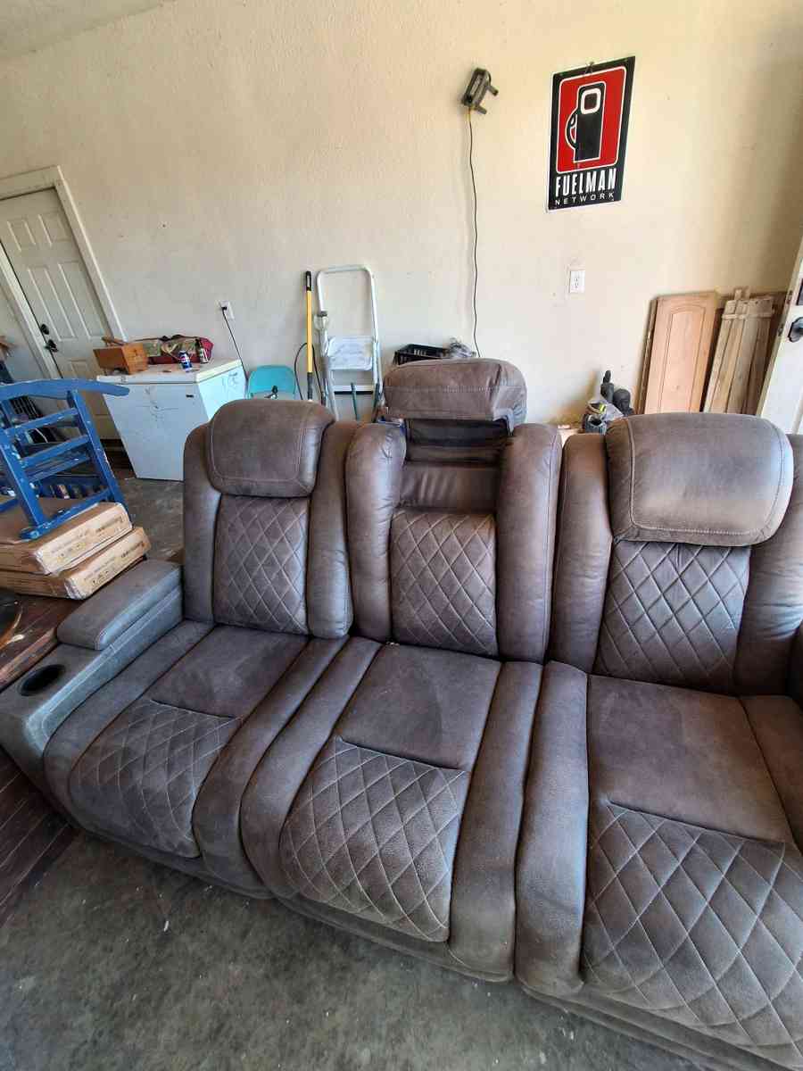 Brown suede couch the middle saint has a not lot in the midd - Palmer, Texas - FleaMarketBay