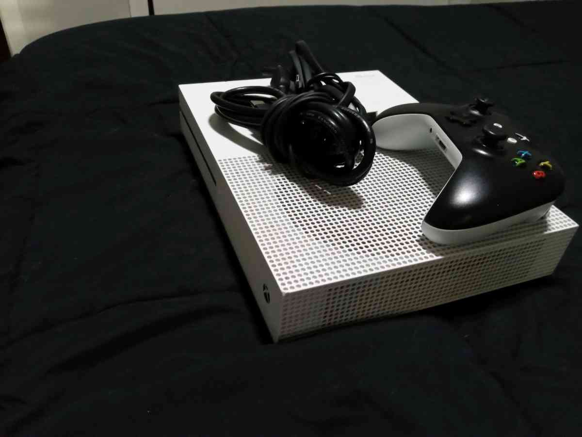 xbox series s - Houston, Texas - FleaMarketBay