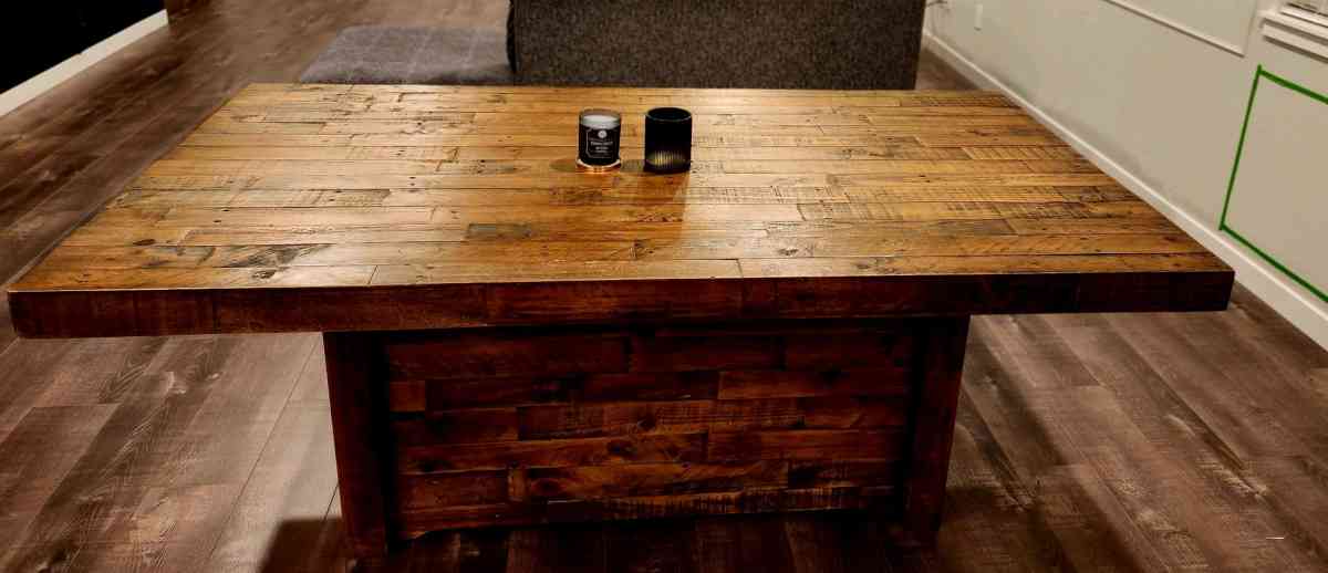 Beautiful Real Wood Table - Hillsboro, Oregon - FleaMarketBay