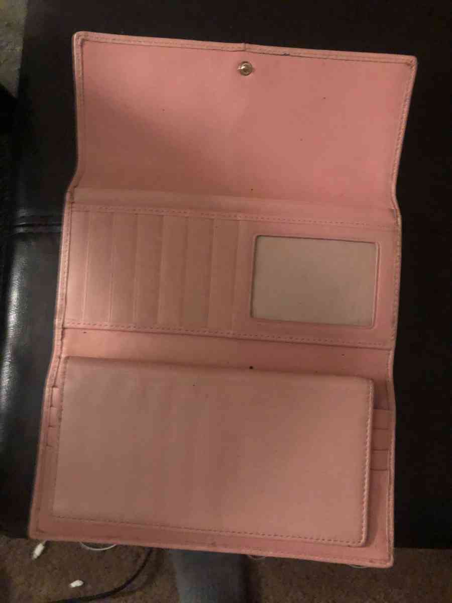 coach wallets vintage - West Sacramento, California - FleaMarketBay