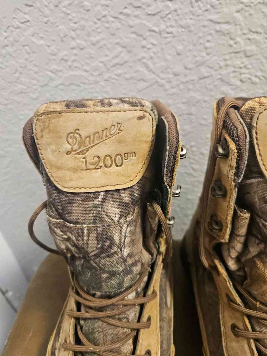 Danner Gortex Pronghorn Boots - Tulsa, Oklahoma - FleaMarketBay