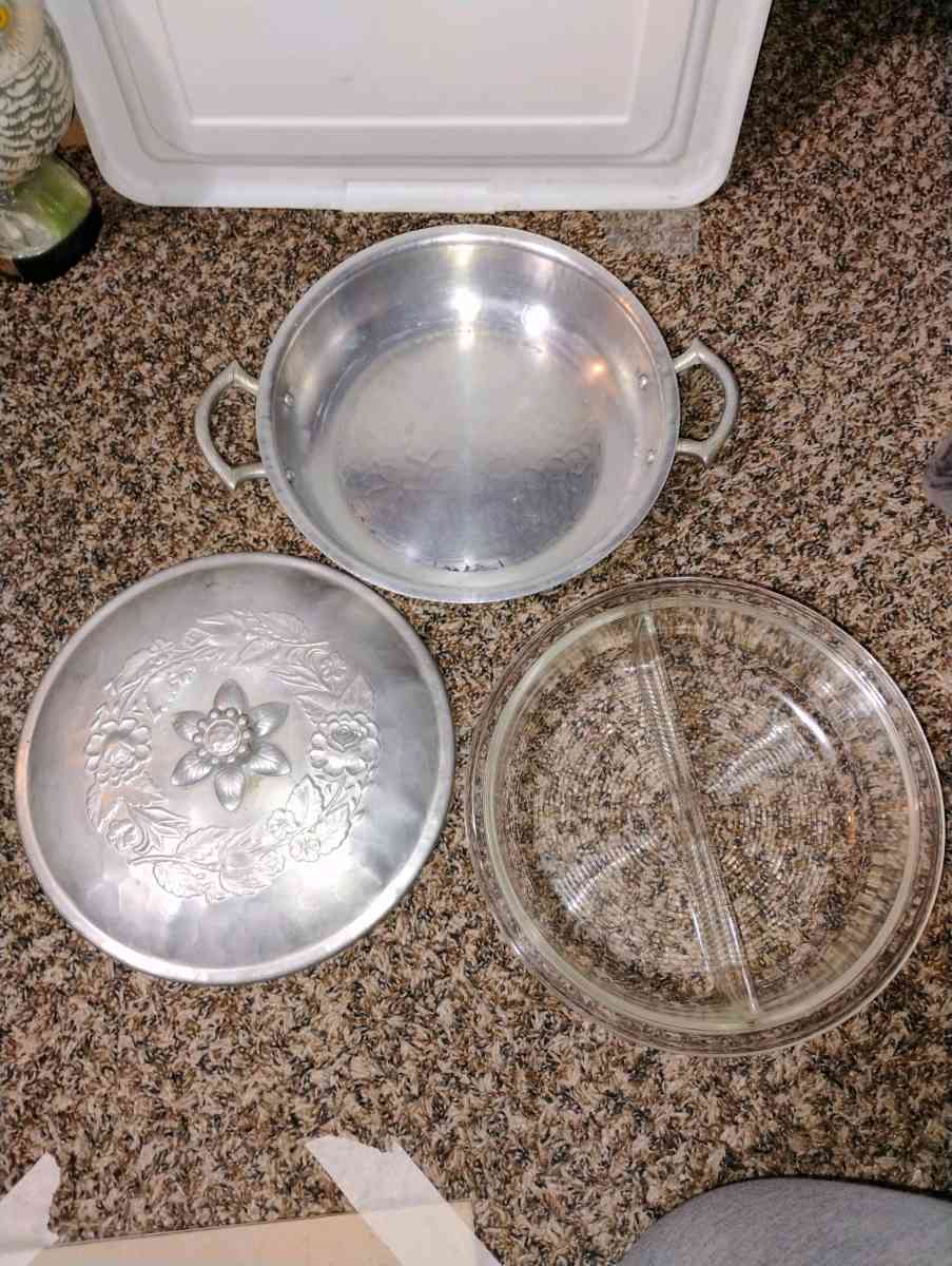 1950s Everlast hand forged aluminum casserole dish - Omaha, Nebraska - FleaMarketBay