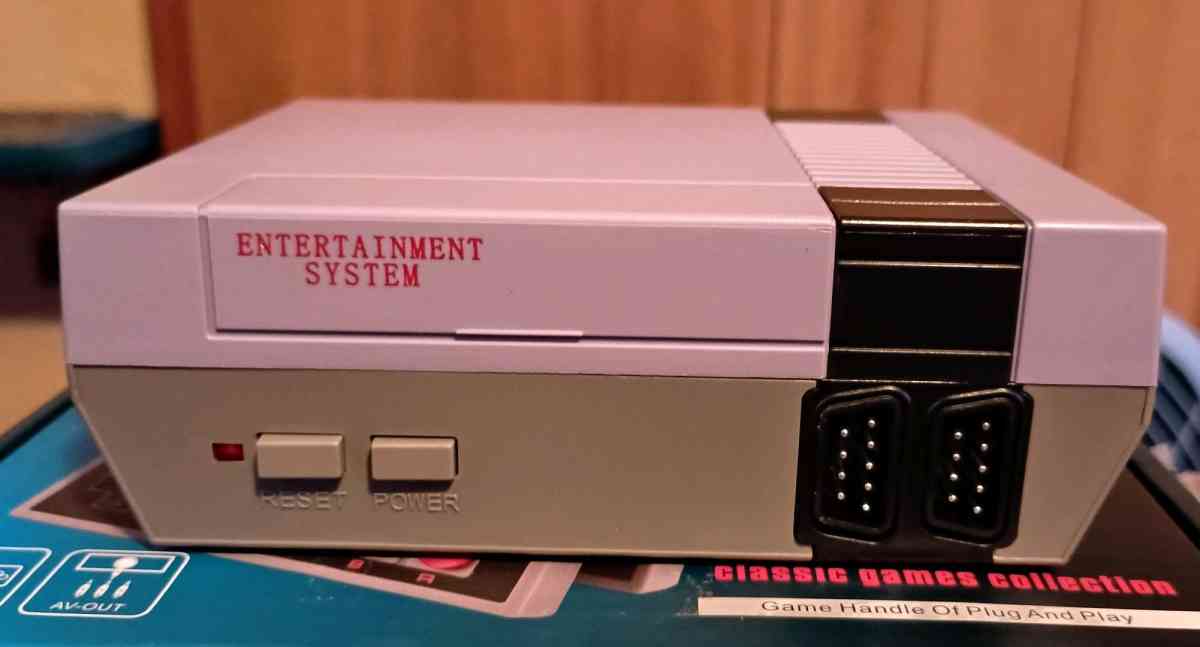 Mini Game Console - Leesburg, Florida - FleaMarketBay