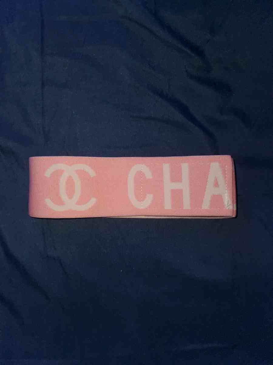 Chanel headband - Chester, Virginia - FleaMarketBay