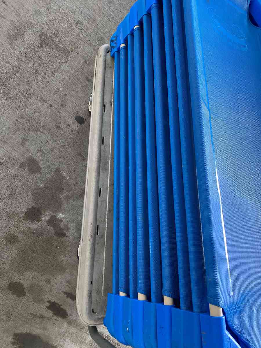 Todler sleeping cuts - Adelanto, California - FleaMarketBay