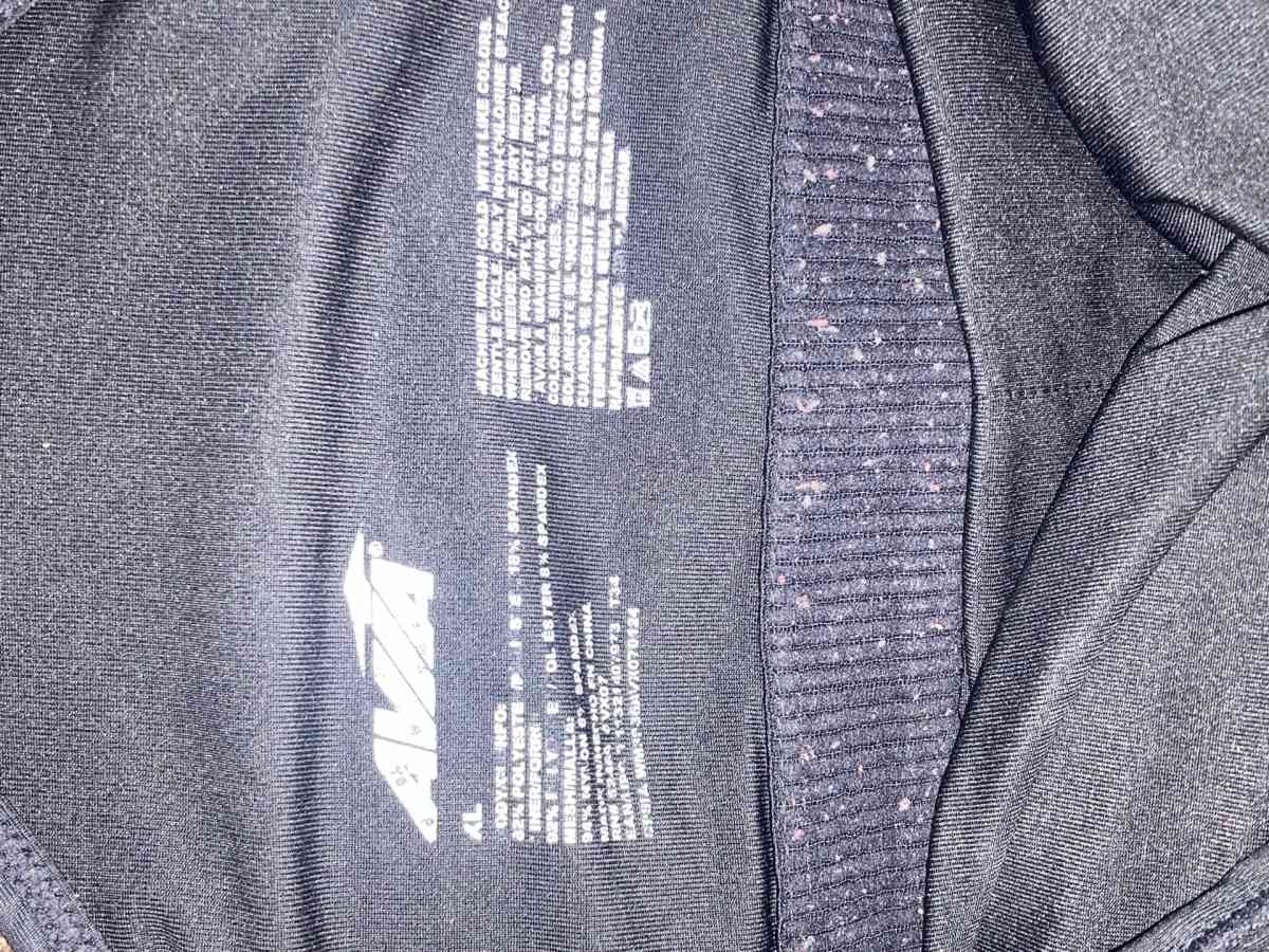 Avia womens sports bra - Delaware City, Delaware - FleaMarketBay