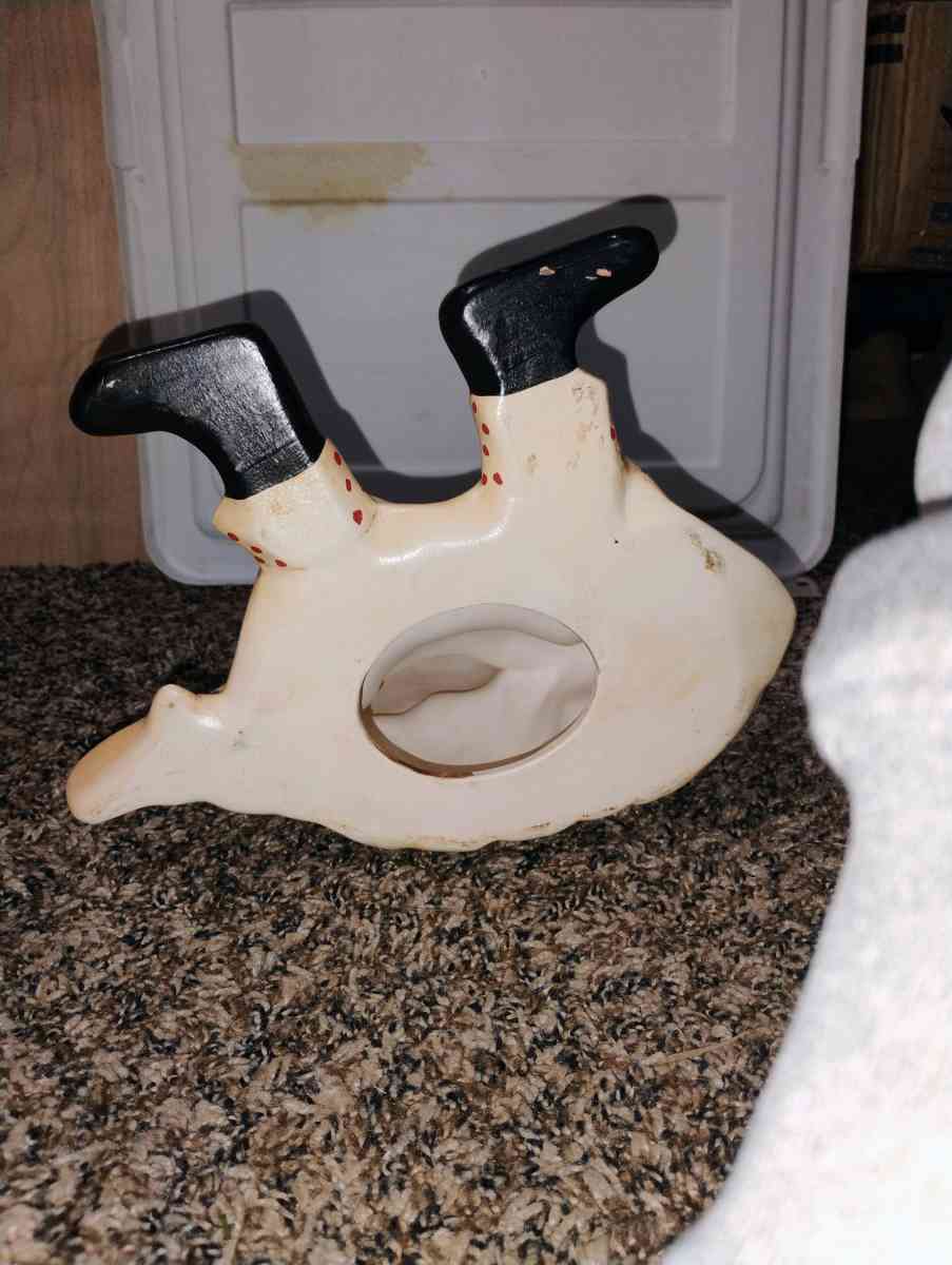 1970s hand painted ceramic statue of raggedy ann - Omaha, Nebraska - FleaMarketBay