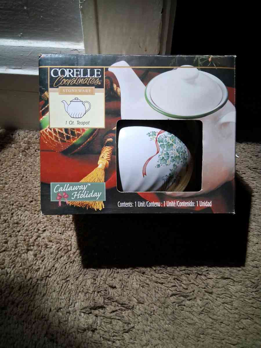 Brand New Vintage Discontinued Limited Edition 1999 Corelle - Cincinnati, Ohio