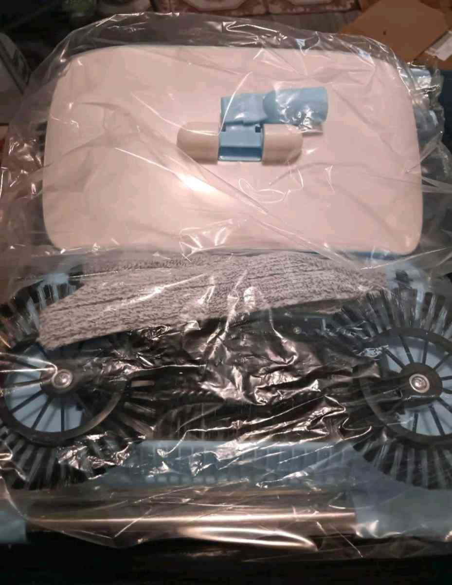 3 IN 1 SWEEPING BROOM MACHINE - Bronx, New York - FleaMarketBay