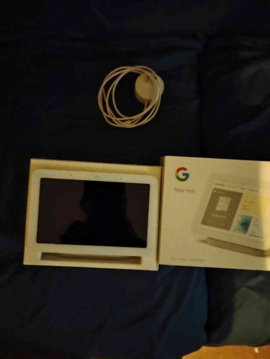 Google nest and Google hub camera and monitor - Cleburne, Texas - FleaMarketBay