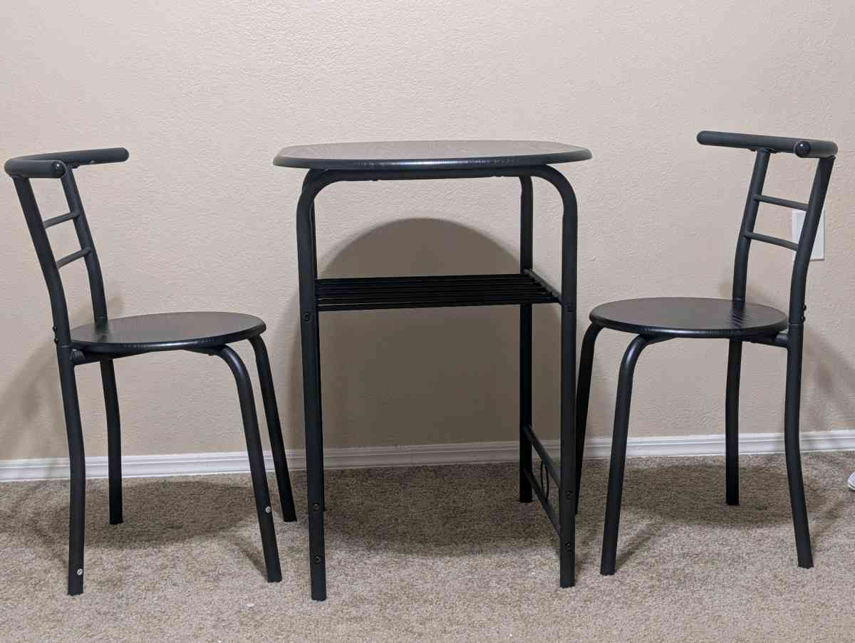 3Piece Wooden Round Table Chair Set