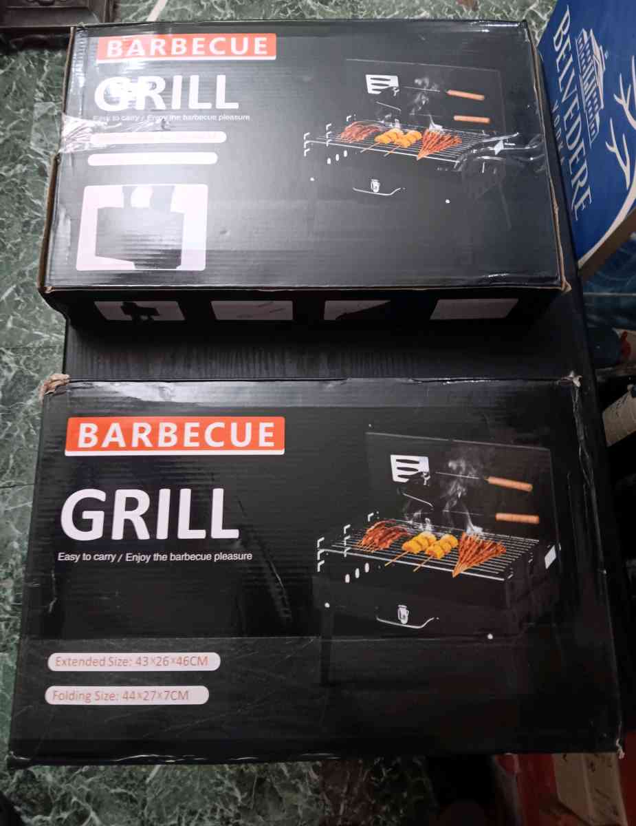 SMALL BARBECUE CHARCOAL GRILL WITH UTENSILS - Bronx, New York - FleaMarketBay