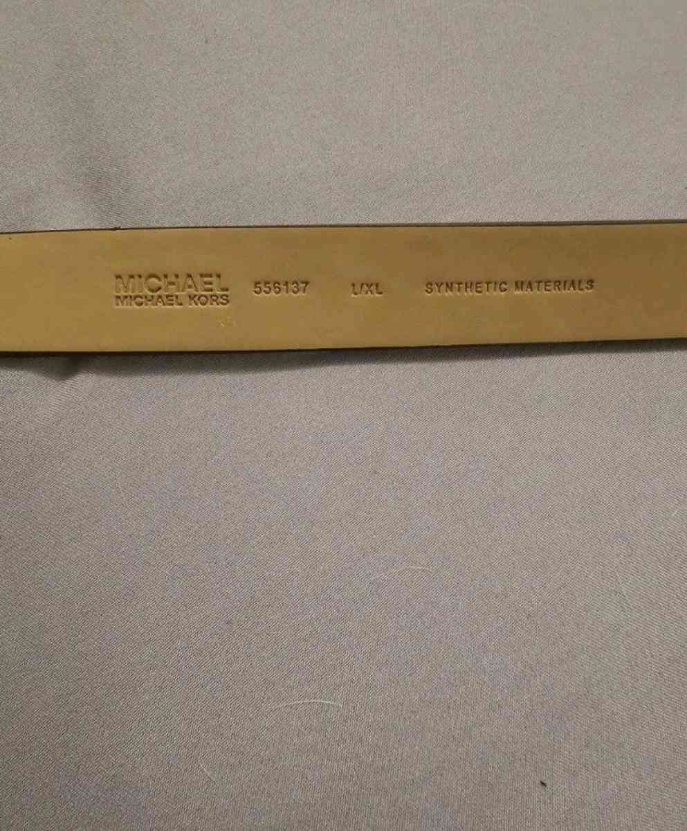 Michael Kors fanny pack - Dunbar, West Virginia - FleaMarketBay