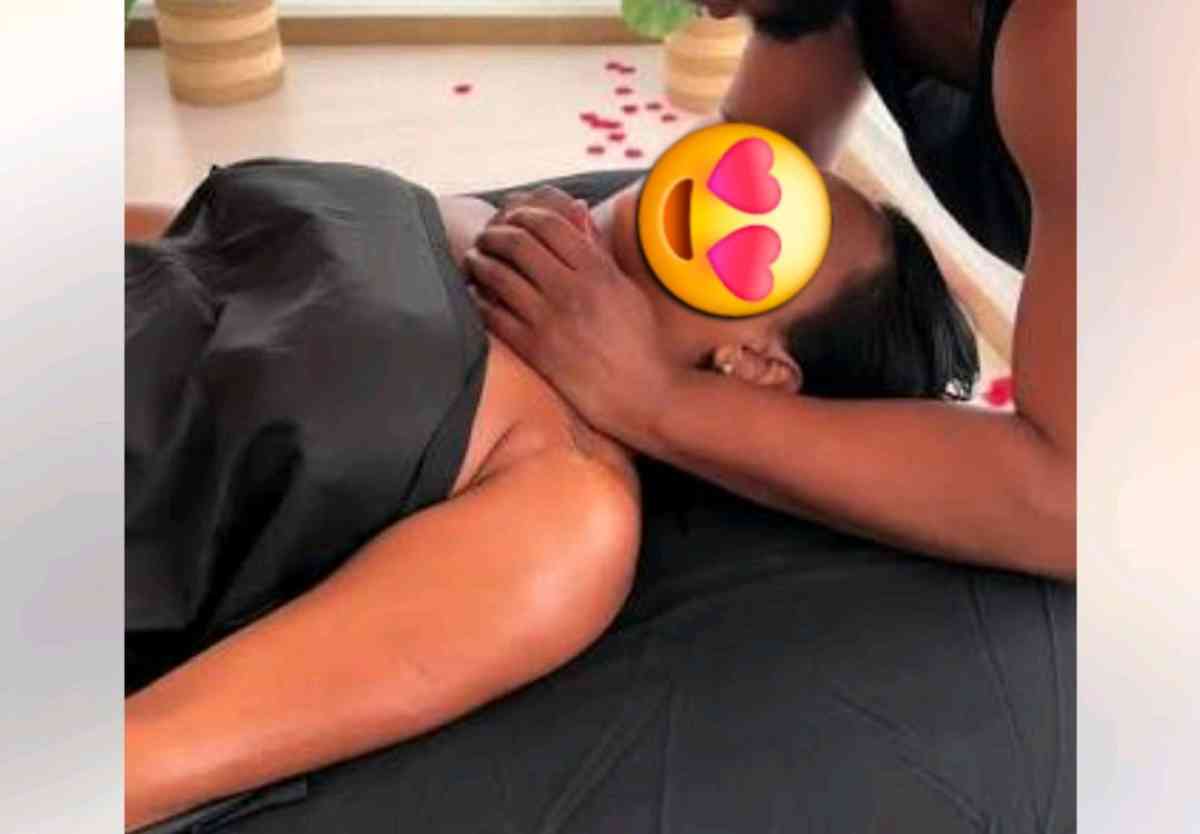 Massages for Couples - Greensboro, North Carolina - FleaMarketBay