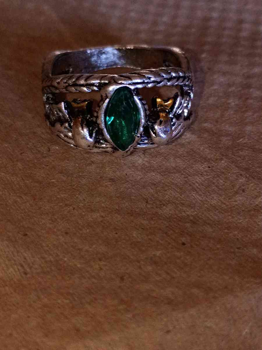 lord of the rings the ring of Aragorn - Cleveland, Tennessee - FleaMarketBay
